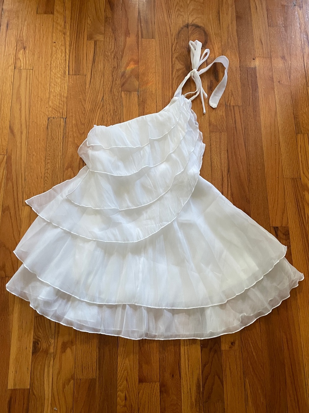 NWOT White Ruffled One-Shoulder Dress